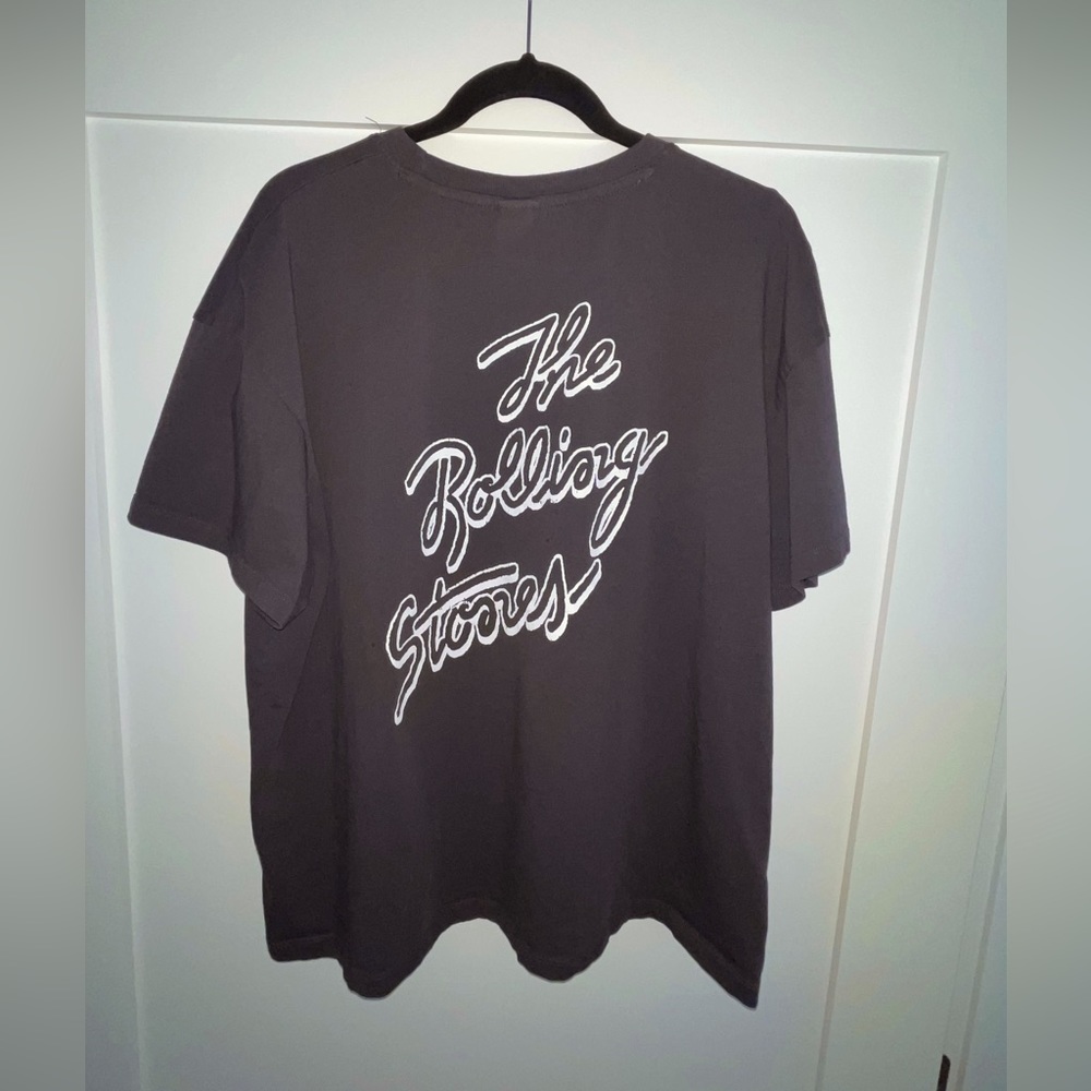 Rolling Stones band tee front and back - Picture 2 of 2